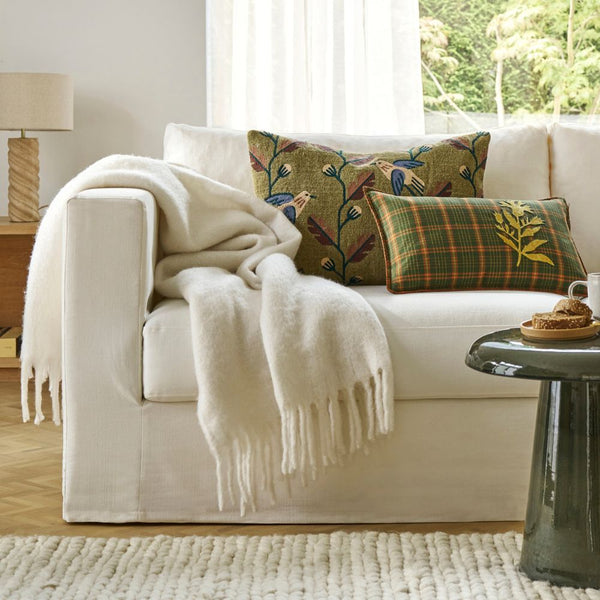 Cushions & Throws
